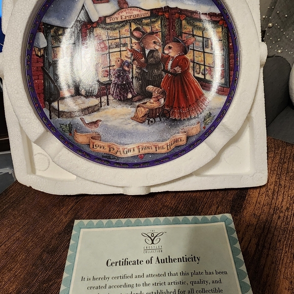 Crestley Collection 1993 Christmas Plate #1 - Picture 6 of 6